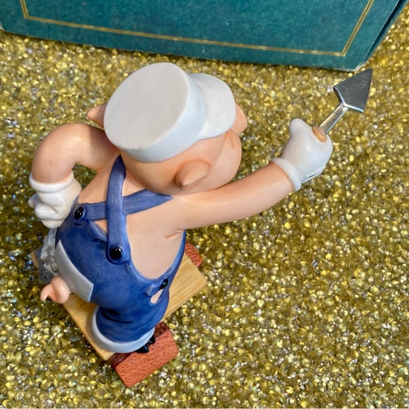 WDCC Practical Pig - Picture 7 of 16